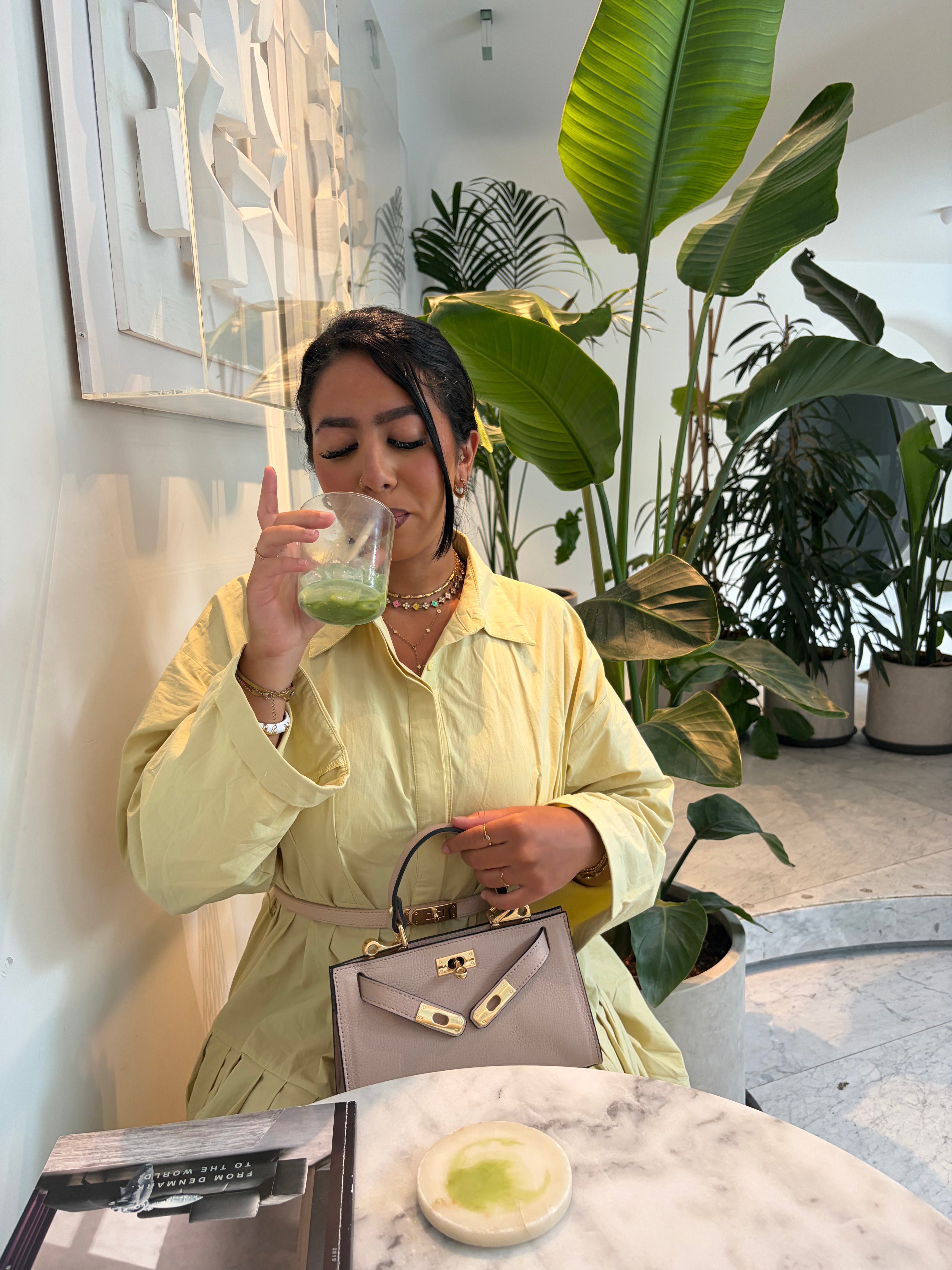 Modest Fashion en Été : comment rester au frais avec élégance ?